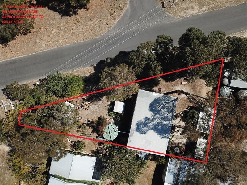 1 Fisher Parade, Loch Sport VIC 3851