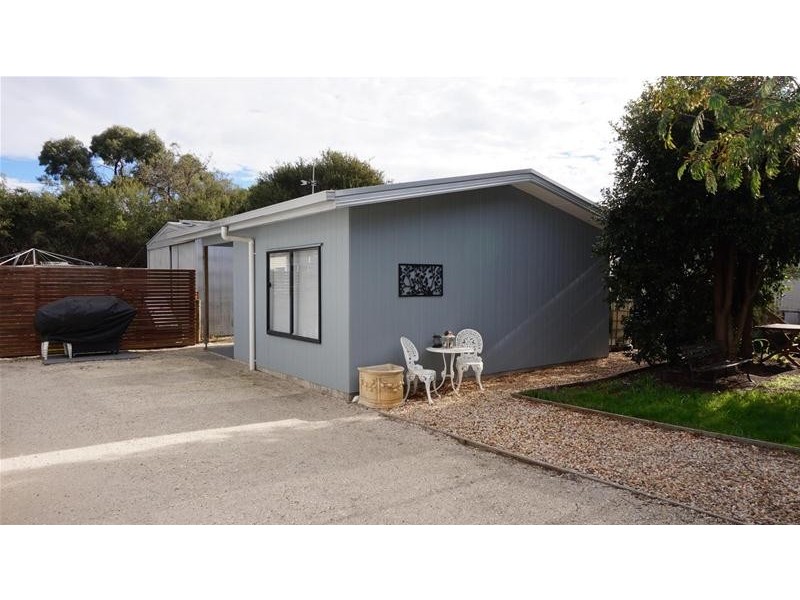 33 Kookaburra Street, Loch Sport VIC 3851