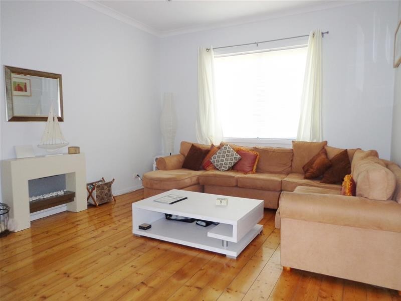 6 Wilhelm Street, Loch Sport VIC 3851