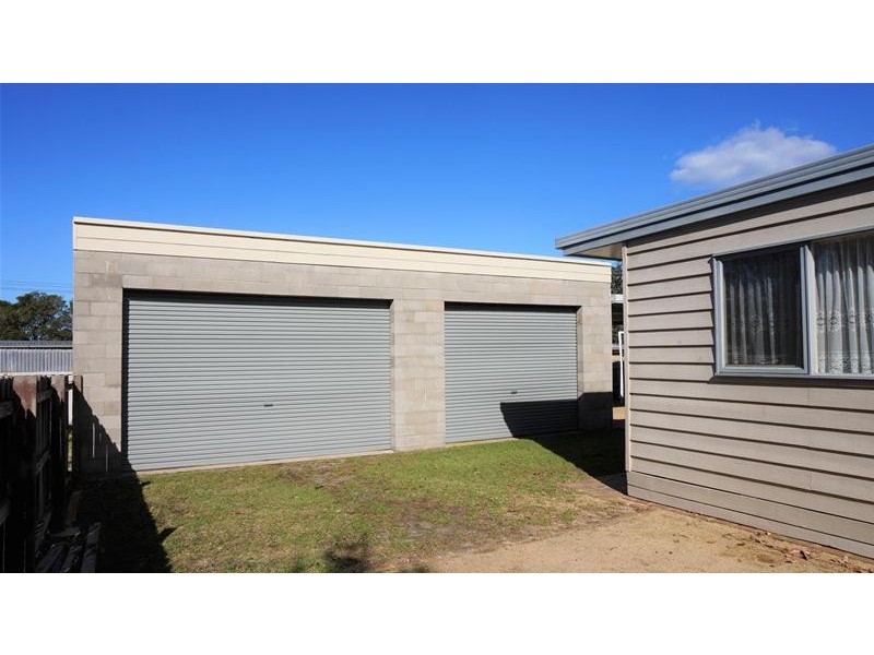 46 Government Road, Loch Sport VIC 3851