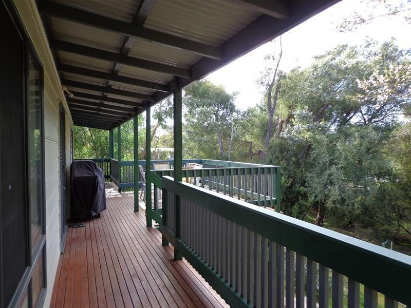 26 Bellbird Street, Loch Sport VIC 3851