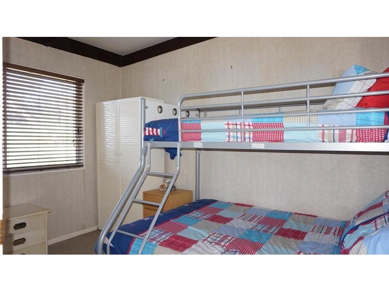 27 Pelican Street, Loch Sport VIC 3851