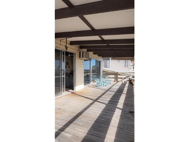 27 Pelican Street, Loch Sport VIC 3851