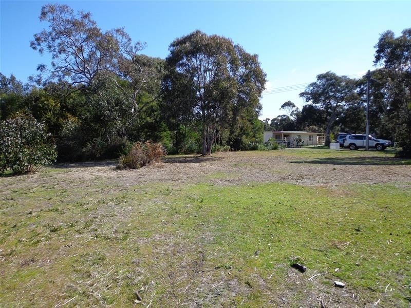 77 Wallaby Street, Loch Sport VIC 3851