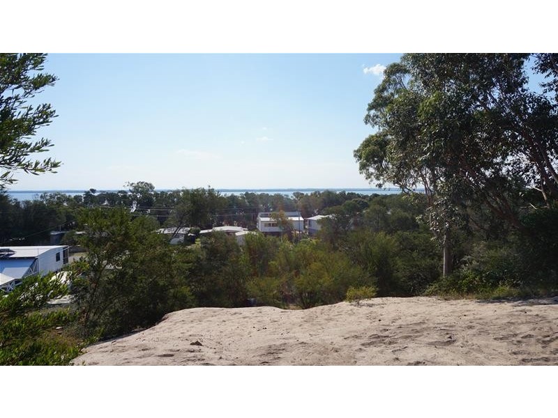 29 Wattle Grove, Loch Sport VIC 3851