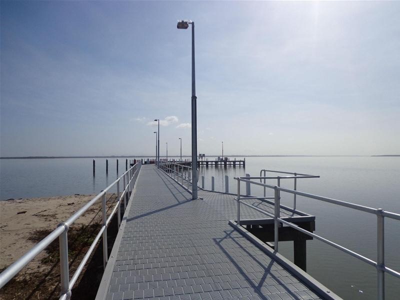 8 Charlies Street, Loch Sport VIC 3851