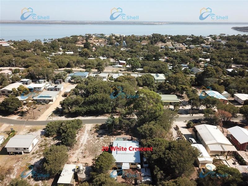 20 White Crescent, Loch Sport VIC 3851