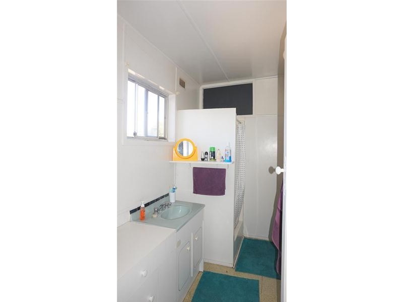 20 White Crescent, Loch Sport VIC 3851