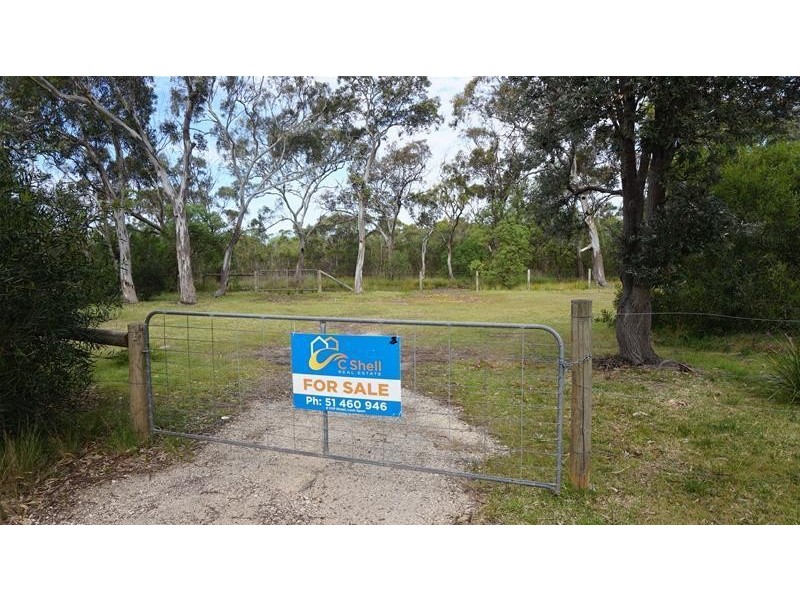 8 Sandra Court, Loch Sport VIC 3851