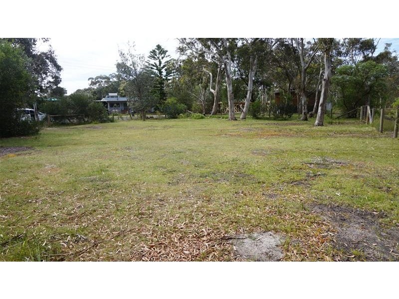 8 Sandra Court, Loch Sport VIC 3851