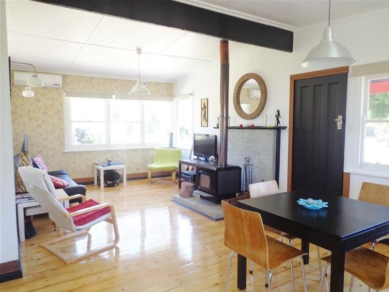 4 Sandra Court, Loch Sport VIC 3851