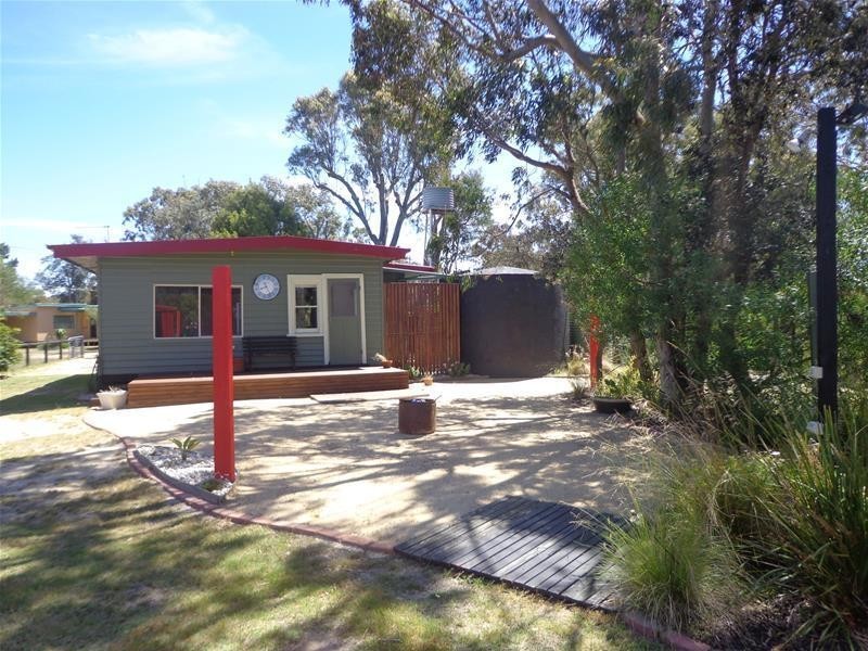 4 Sandra Court, Loch Sport VIC 3851