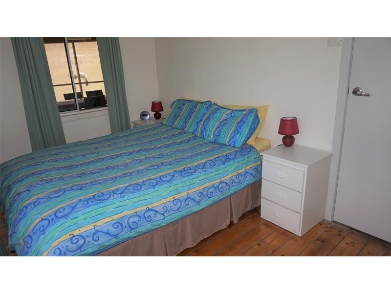 6 Clarke Street, Loch Sport VIC 3851