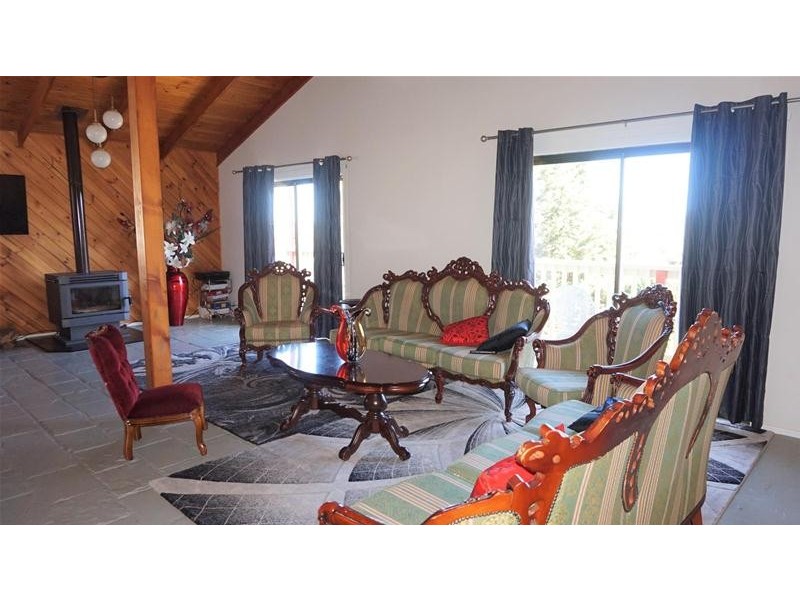 125 Toorak Avenue, Loch Sport VIC 3851