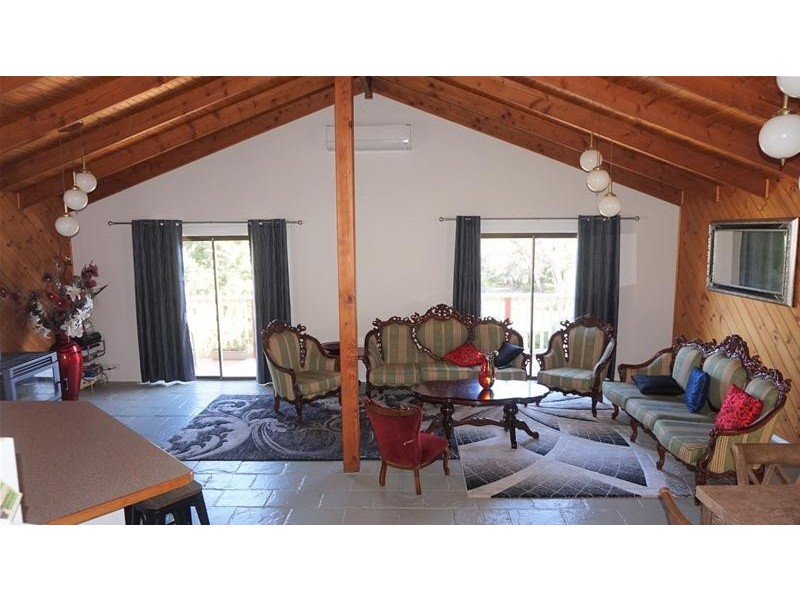 125 Toorak Avenue, Loch Sport VIC 3851