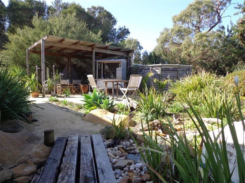 44 Bernadette Avenue, Loch Sport VIC 3851