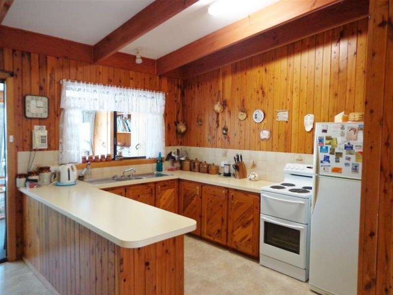 23 Banksia Street, Loch Sport VIC 3851