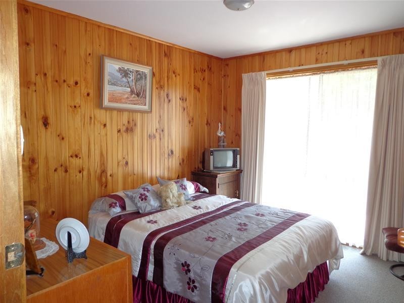 23 Banksia Street, Loch Sport VIC 3851