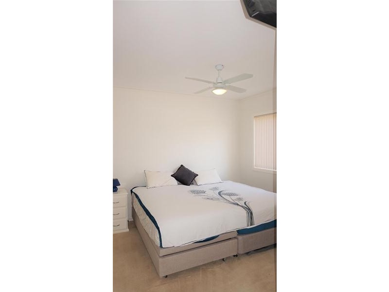 33 Seagull Drive, Loch Sport VIC 3851