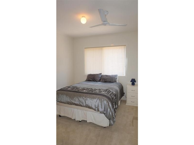 33 Seagull Drive, Loch Sport VIC 3851