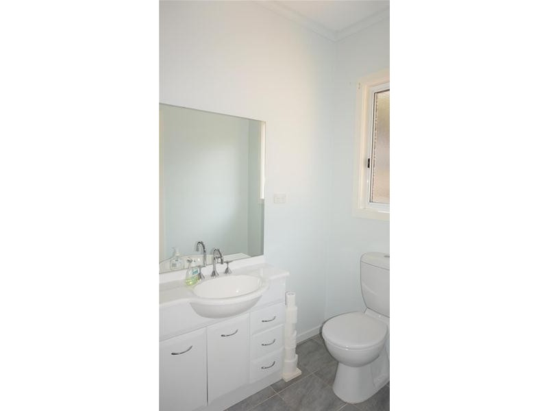 33 Seagull Drive, Loch Sport VIC 3851