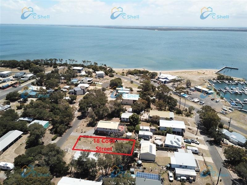 18 Cove Street, Loch Sport VIC 3851