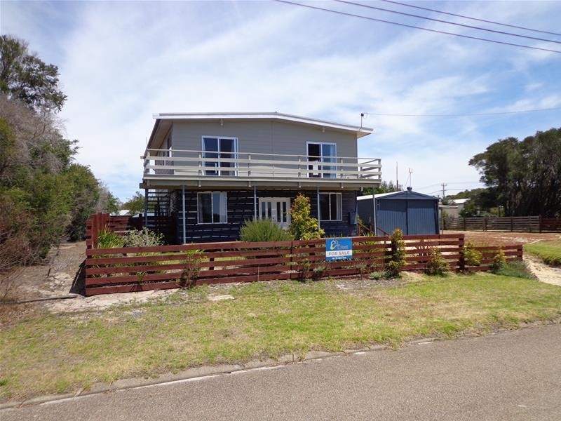 4 – 6 Echidna Street, Loch Sport VIC 3851