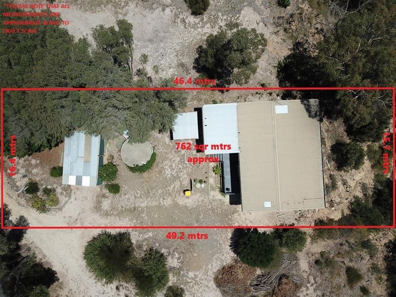 99 Wattle Grove, Loch Sport VIC 3851