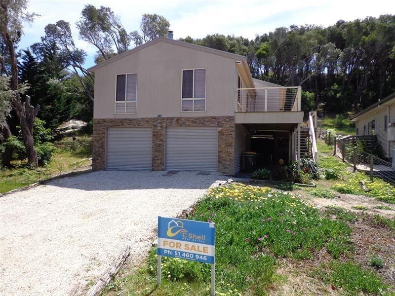 73 Toorak Avenue, Loch Sport VIC 3851