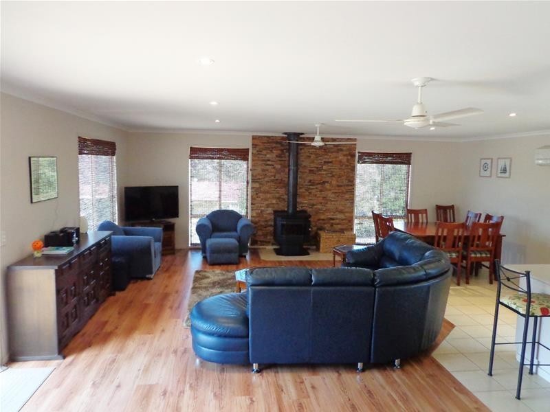 73 Toorak Avenue, Loch Sport VIC 3851