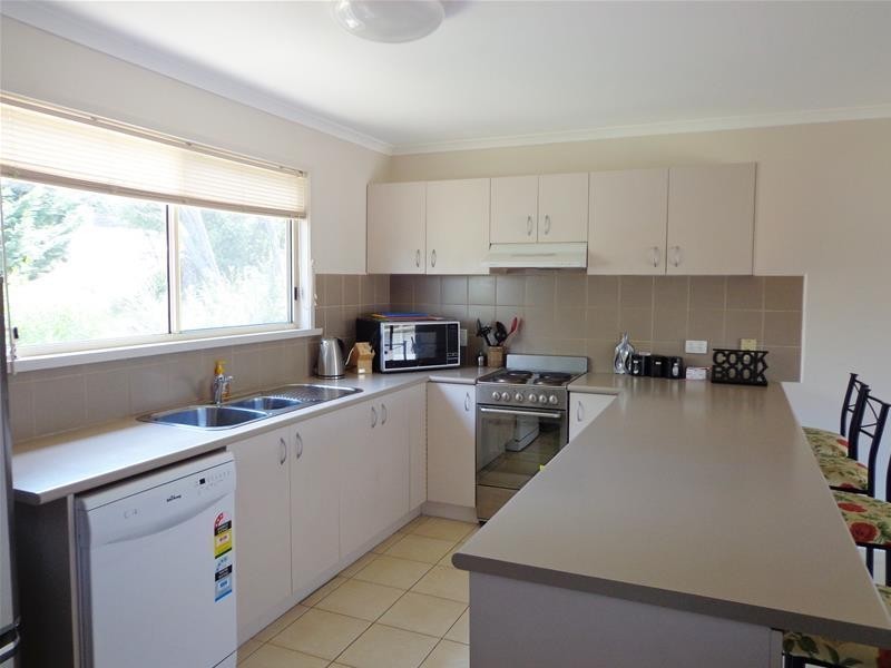 73 Toorak Avenue, Loch Sport VIC 3851