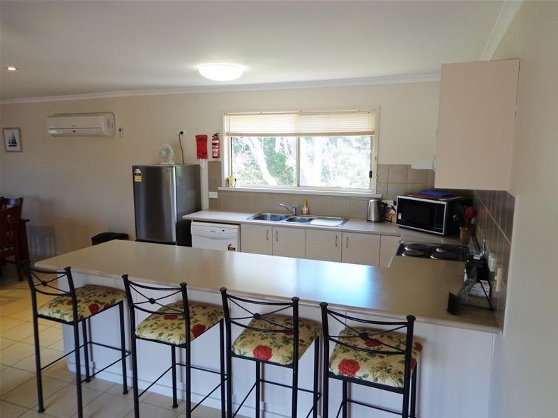 73 Toorak Avenue, Loch Sport VIC 3851