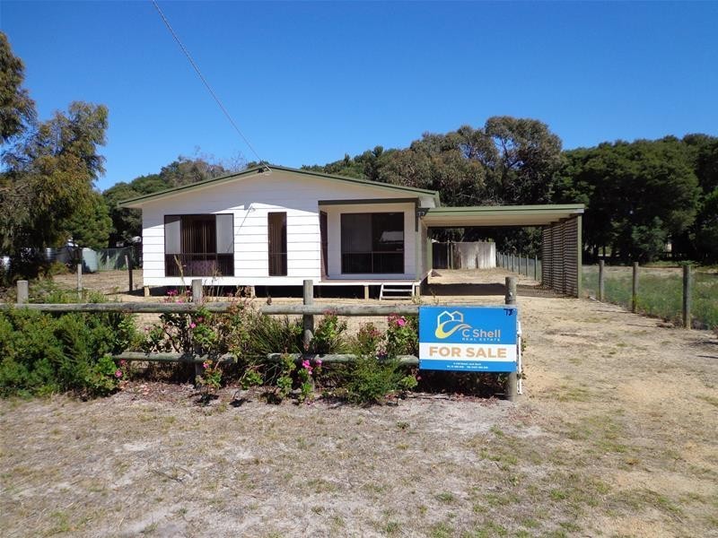 77 National Park Road, Loch Sport VIC 3851