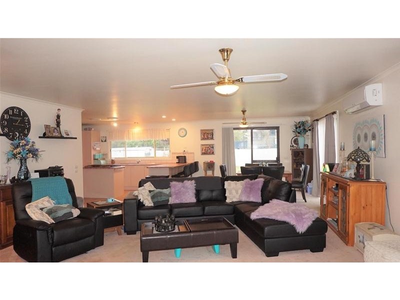 62 – 64 Toorak Avenue, Loch Sport VIC 3851