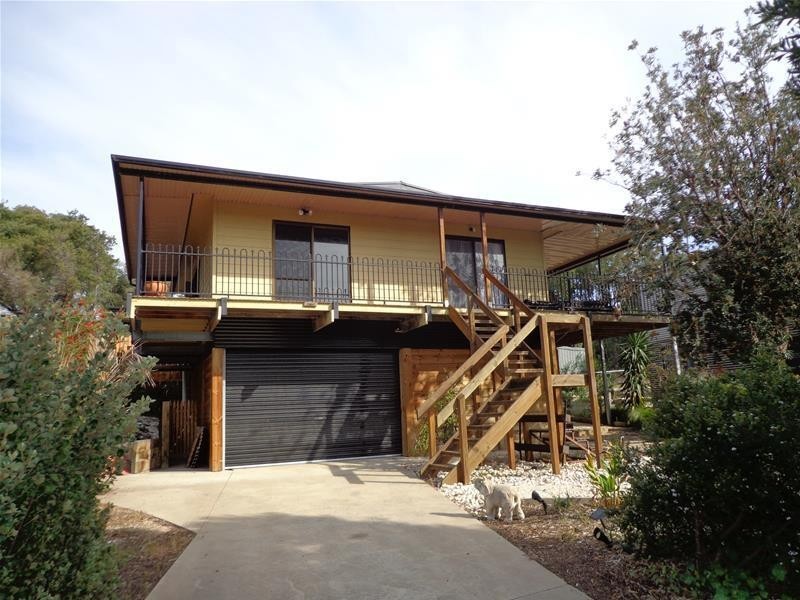 47 Astro Avenue, Golden Beach VIC 3851