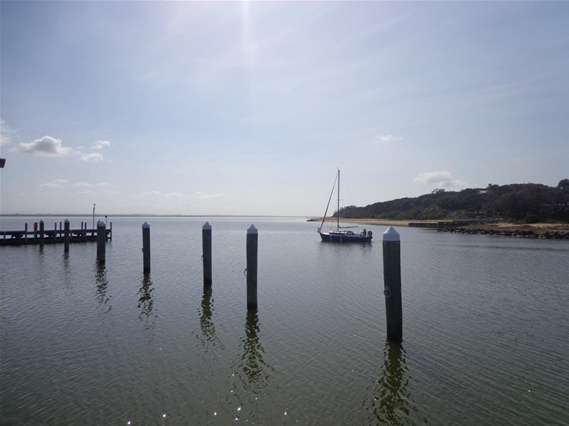 14 Basin Boulevard, Loch Sport VIC 3851