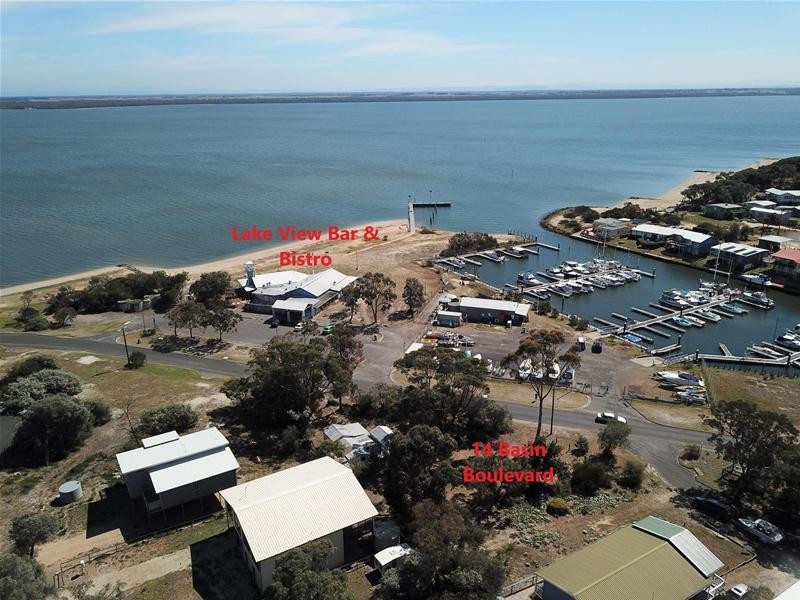 14 Basin Boulevard, Loch Sport VIC 3851