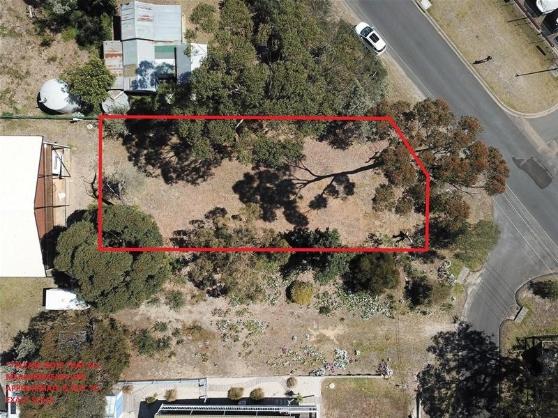 14 Basin Boulevard, Loch Sport VIC 3851