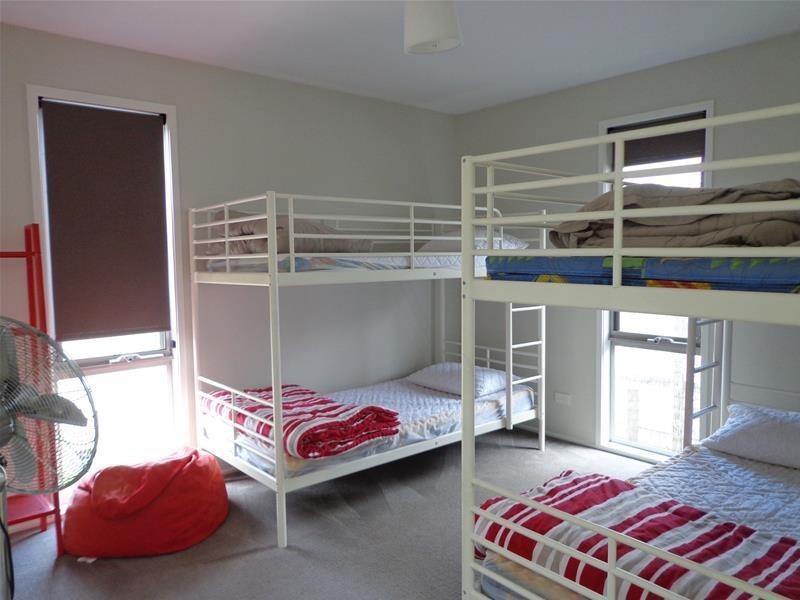 32 Victoria Street, Loch Sport VIC 3851