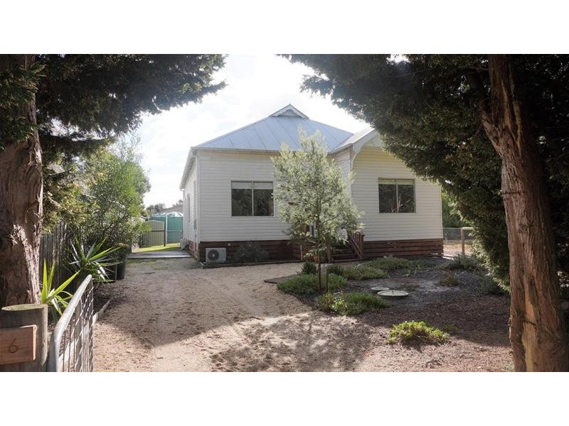 6 Wilhelm Street, Loch Sport VIC 3851