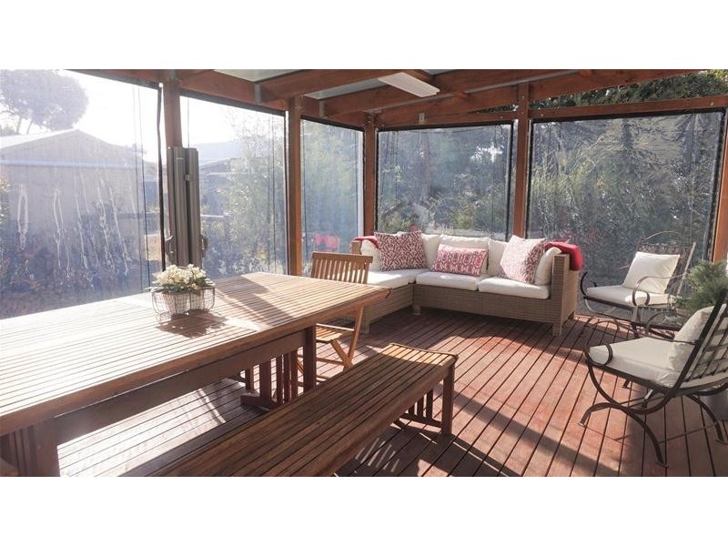 6 Wilhelm Street, Loch Sport VIC 3851