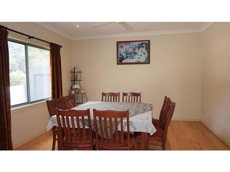 14 Central Avenue, Loch Sport VIC 3851