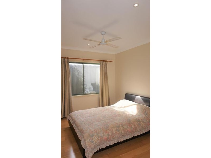 14 Central Avenue, Loch Sport VIC 3851