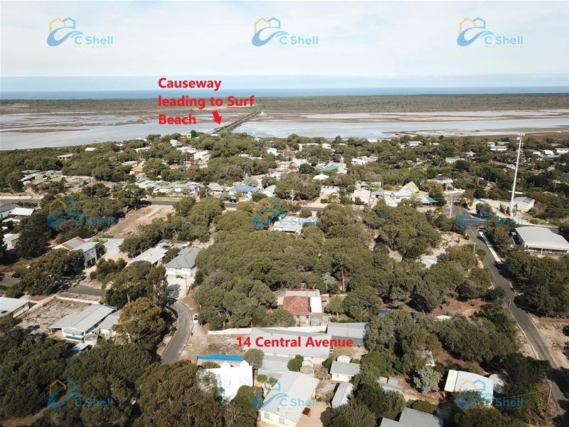 14 Central Avenue, Loch Sport VIC 3851