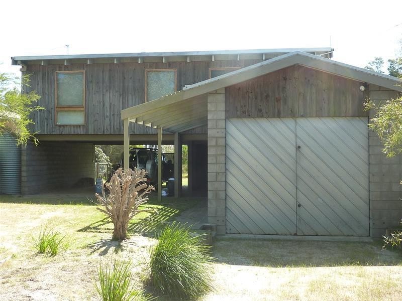 14 Seagull Drive, Loch Sport VIC 3851