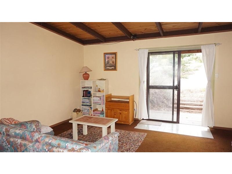 251 National Park Road, Loch Sport VIC 3851