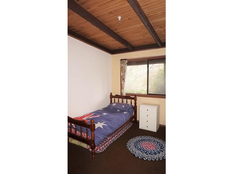 251 National Park Road, Loch Sport VIC 3851