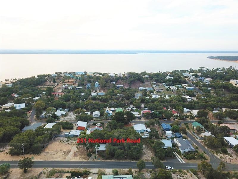 251 National Park Road, Loch Sport VIC 3851