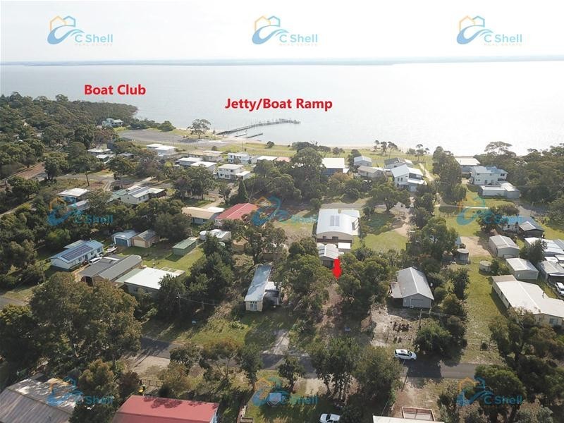 17 Caldwell Street, Loch Sport VIC 3851