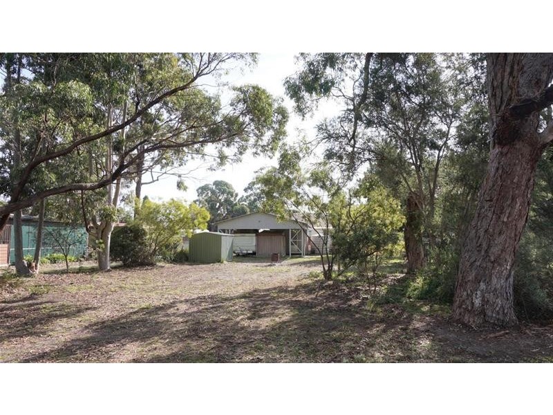17 Caldwell Street, Loch Sport VIC 3851